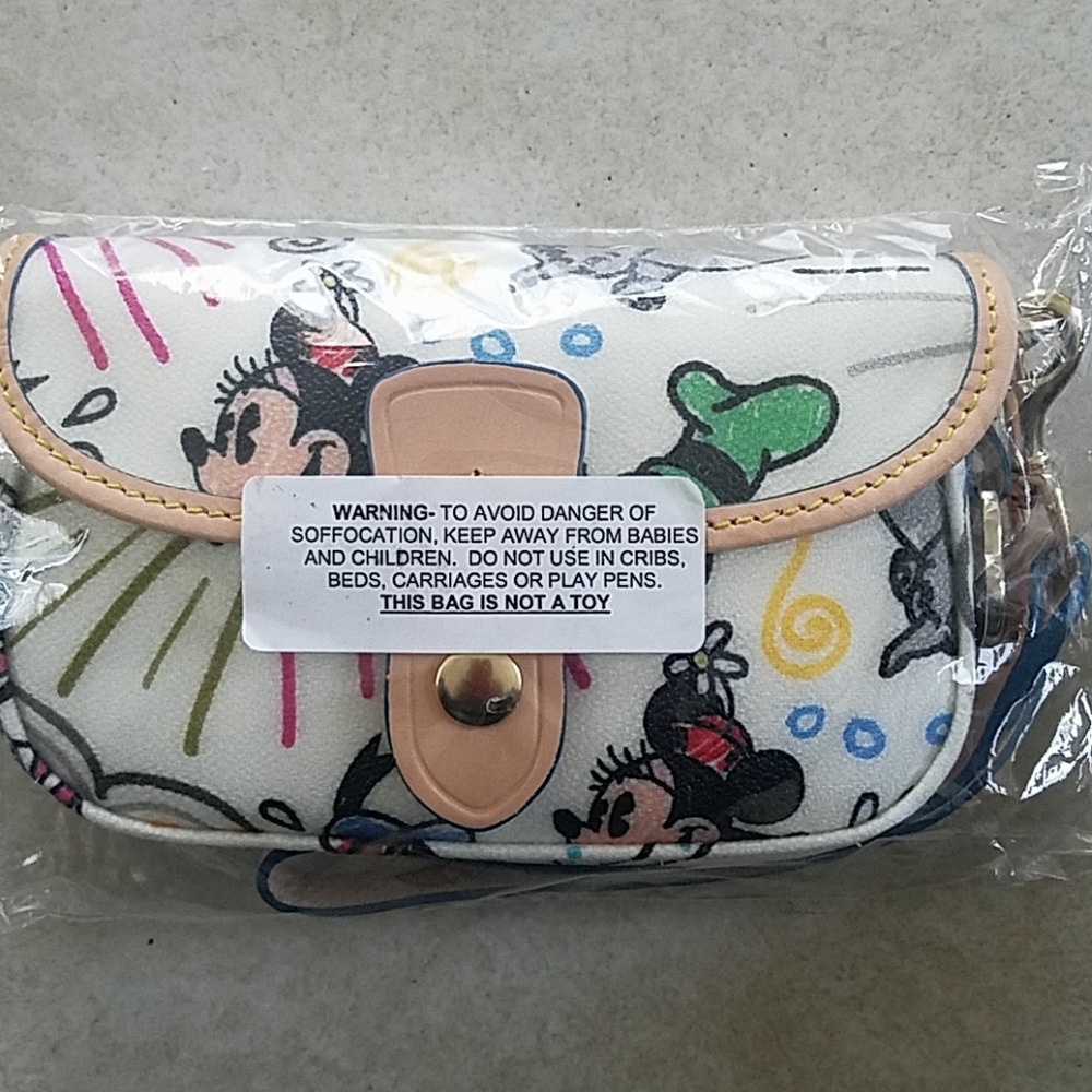 NWT Authentic Dooney & Bourke Disney Wristlet